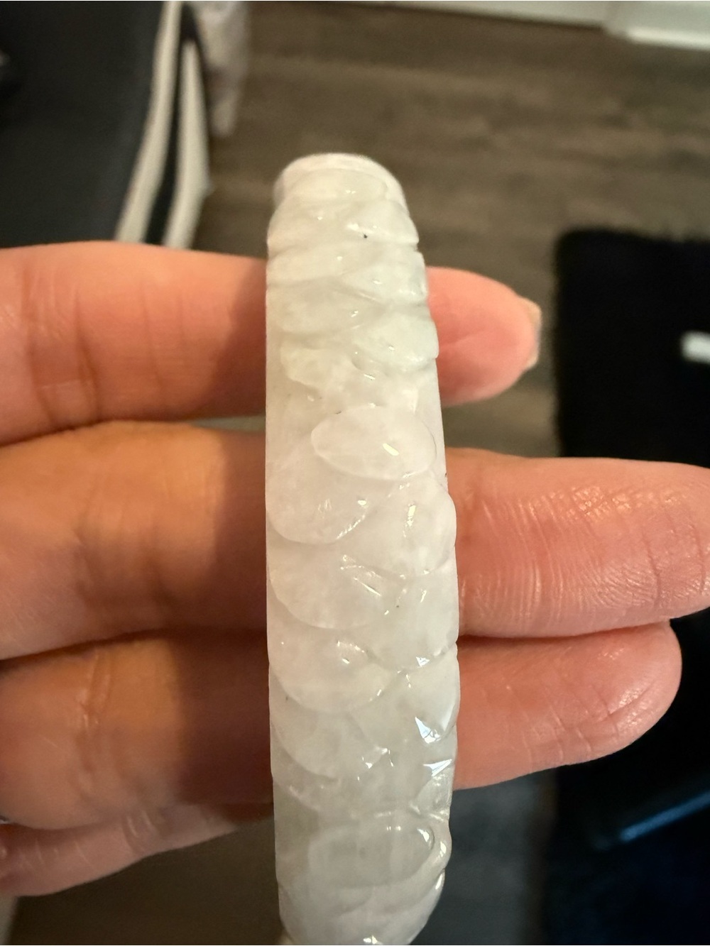 Green and White Carved Jadeite Bangle Bracelet - with carved center cutout - Picture 3 of 6